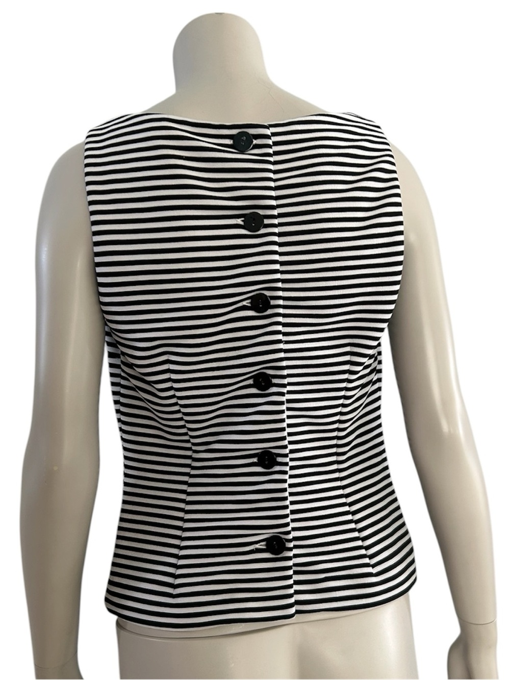 Vintage David Warren Petites New York Striped Sleeveless Boatneck Top (19” PTP) - Picture 11 of 16